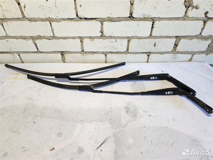 Дворник лобового стекла Peugeot 308 EP6 2011