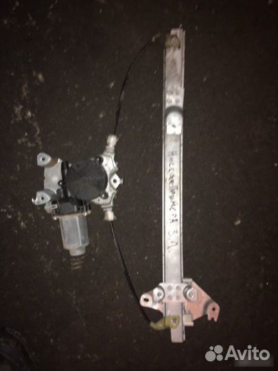 Электростеклоподъемники задние Nissan Primera P12