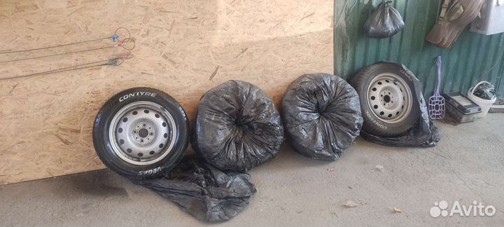 Contyre Vegas 185/65 R14