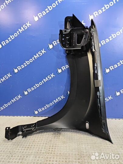Крыло переднее правое Nissan Terrano 3