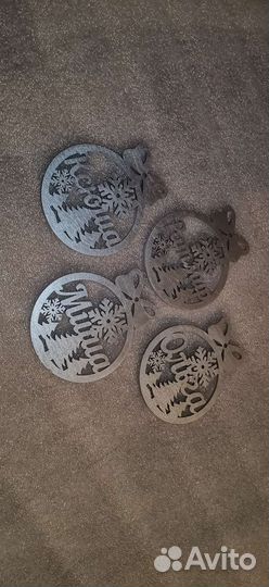 Новогодние украшения