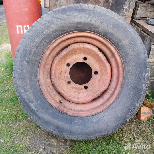 Передние колеса на Т25