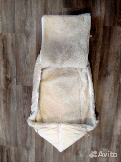 Меховой конверт в коляску овчина