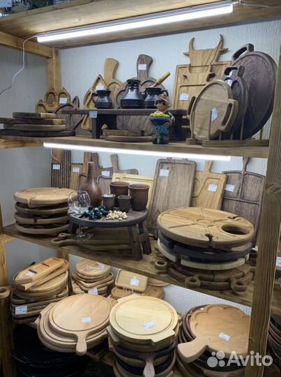 Деревянные доски, столики, менажницы