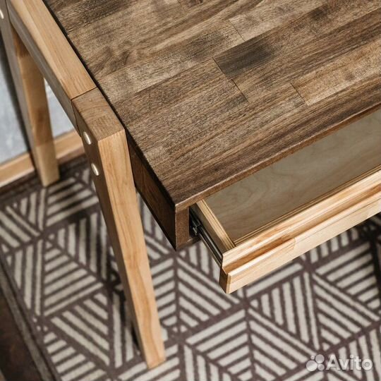 Стол письменный City 128х60х76см из массива березы