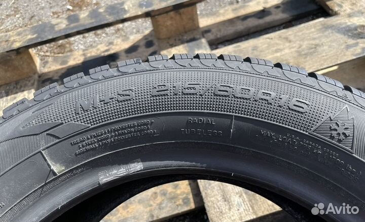 Goodyear Eagle Ultra Grip 215/60 R16