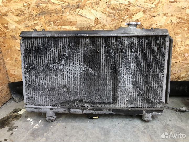 Радиатор двигателя Toyota Starlet EP82 4E-FE