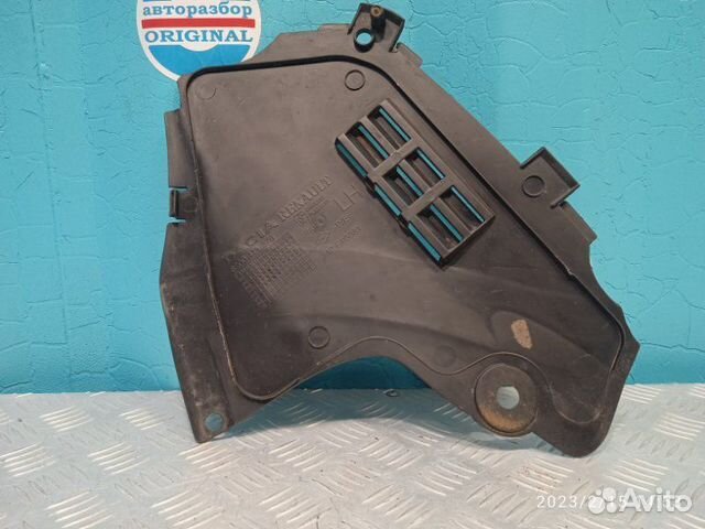 Пыльник двигателя передний левый Renault Logan 1
