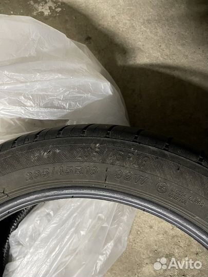 Lassa Driveways 235/45 R18