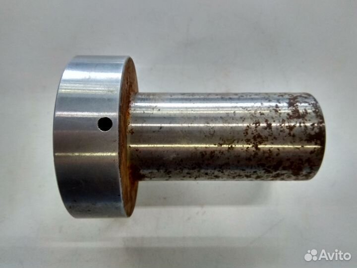 Палец рычага двуплечевого малый Татра