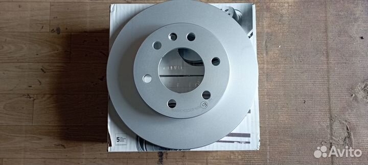 Диск тормозной передний Sprinter;VW Crafter 06