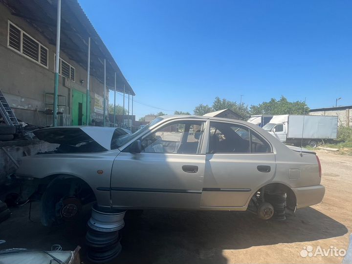 Запчасти на Hyundai Accent 2005г
