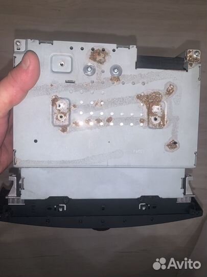 Магнитола Mercedes w204 на запчасти