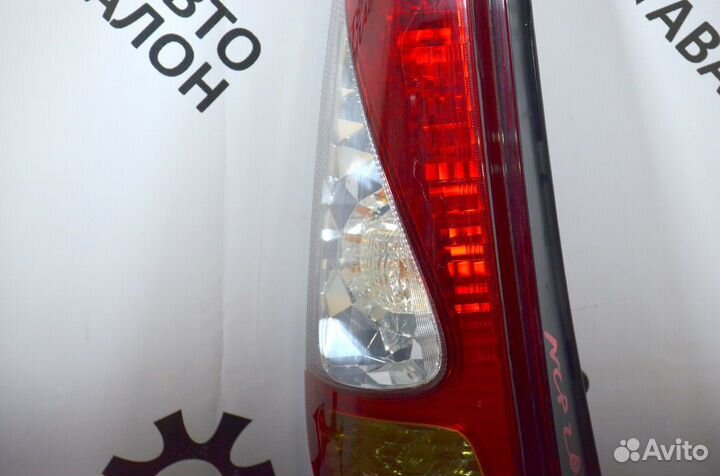 Стоп сигнал Toyota Funcargo