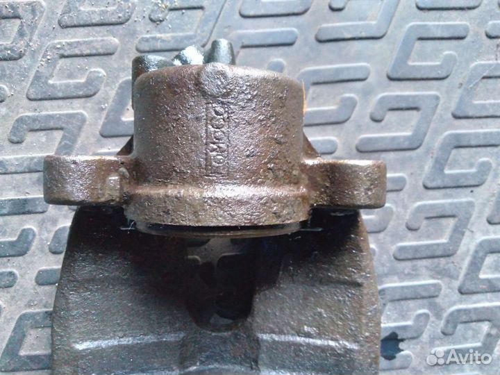 Левый передний тормозной суппорт, форд фокус 2 рес