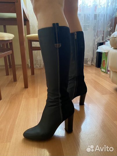 Кожаные сапоги Sasha Fabiani