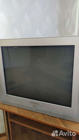 Телевизор samsung