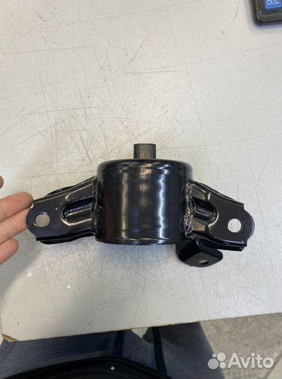 Опора двигателя solaris accent