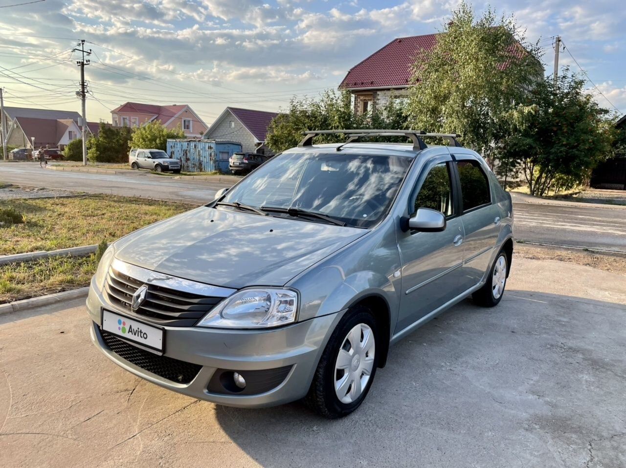 Renault Logan: фото владельца