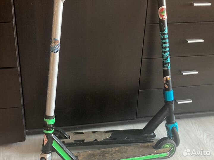 Трюковой самокат