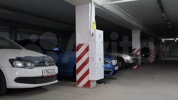 Машиноместо, 17 м²