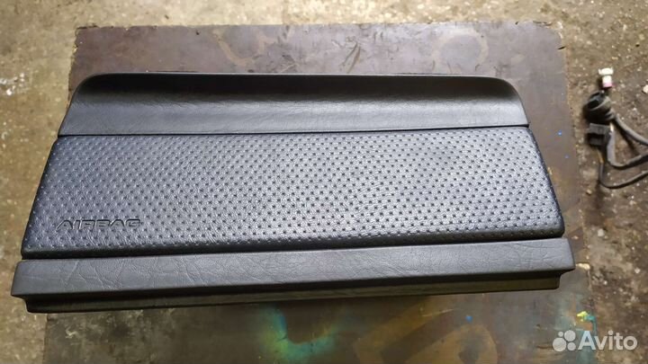 Подушка безопасности Ауди 80 Б4 1994г