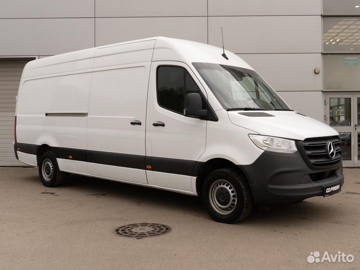 Mercedes-Benz Sprinter цельнометаллический, 2022