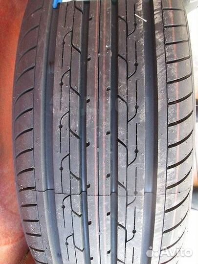 Triangle TE301 225/65 R17 102H