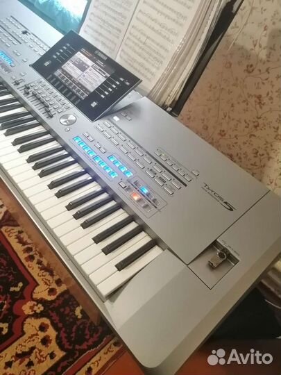 Продам Yamaha Tyros 5-76