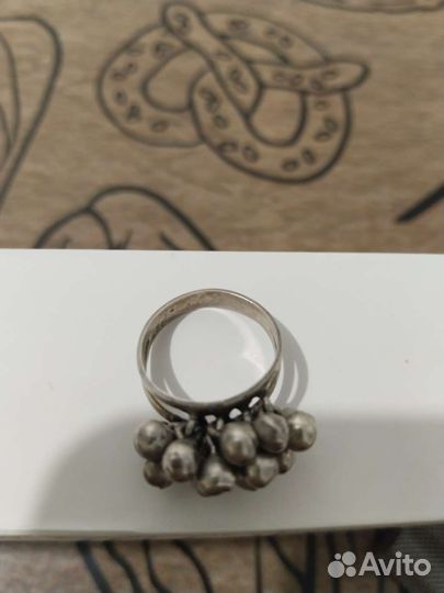 Серебряное кольцо женское