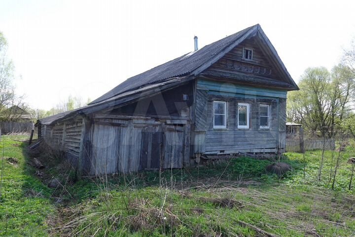 Дом 56 м² на участке 100 сот.