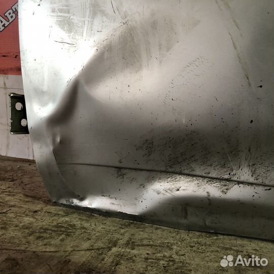 Передняя левая дверь Renault Logan 1