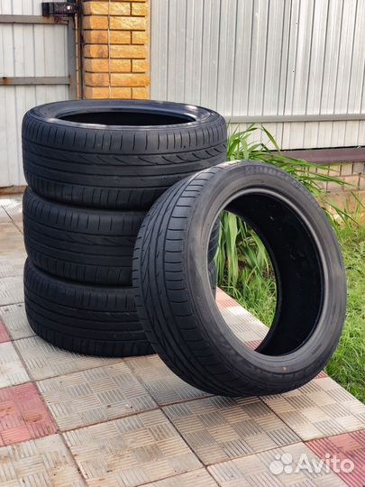 Bridgestone Dueler H/P 255/45 R19