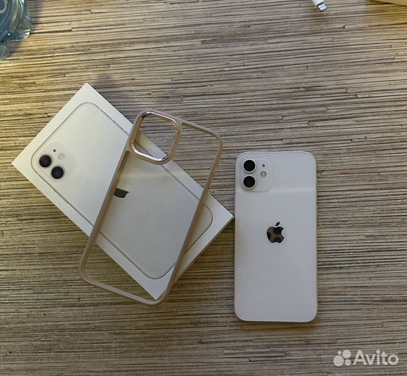 Apple iPhone 12