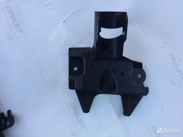 Форсунка правая омывателя фар peugeot 408