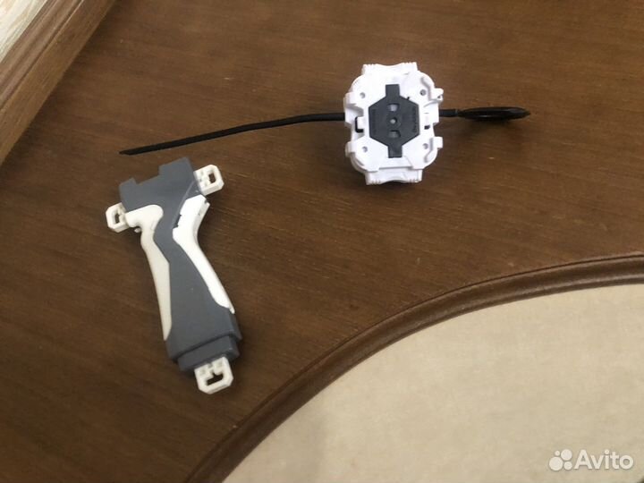 Волчки бейблэйд