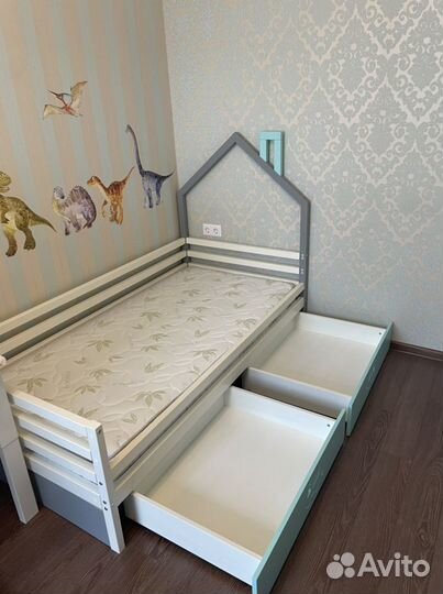 Кровать детская