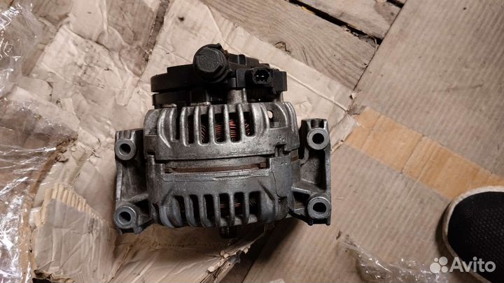 Генератор subaru traviq