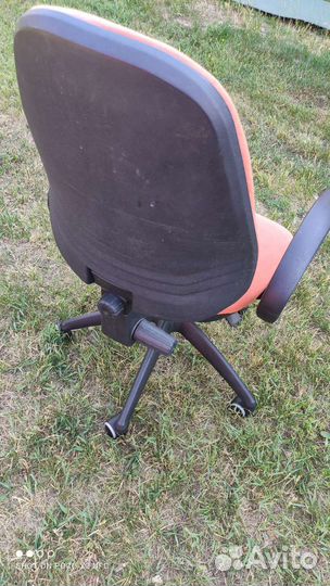 Компьютерное кресло бу