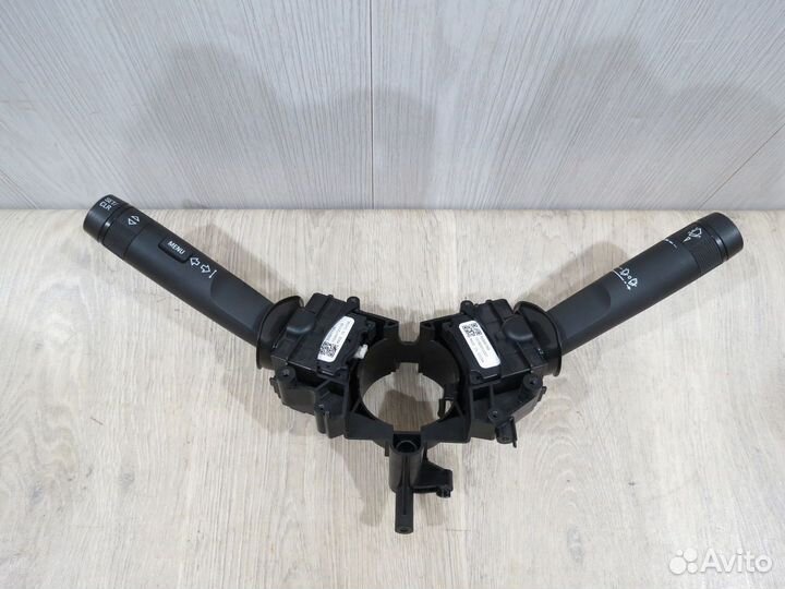 Переключатель в сборе Chevrolet Cruze