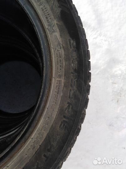 Nokian Tyres Hakkapeliitta 8 205/55 R16 94T