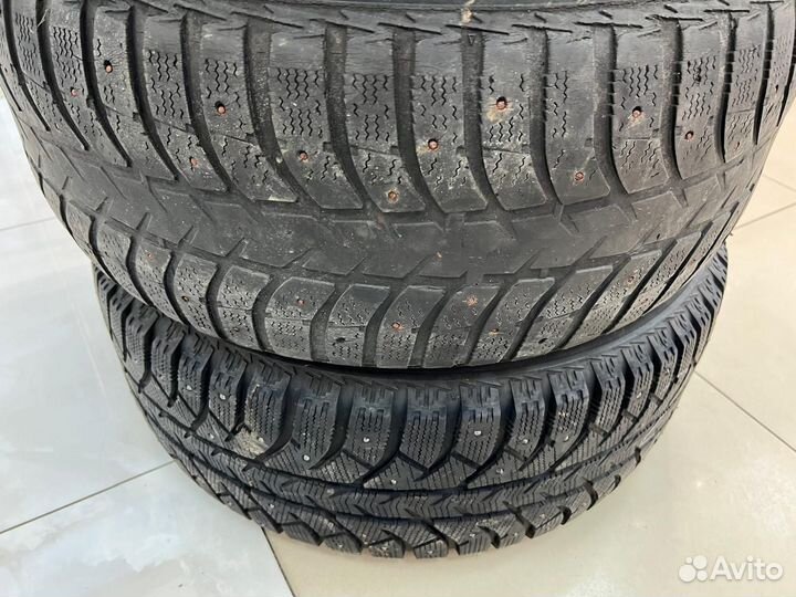 Bridgestone Ice Cruiser 7000 2.25/4.5 R4