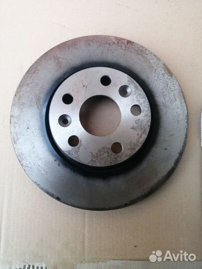 Диск тормозной передний Renault кангу2