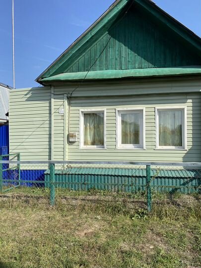 Дом 32,7 м² на участке 3 сот.