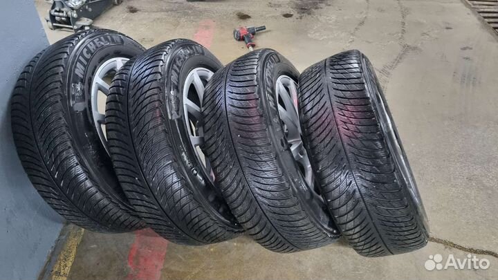 Комплект колес в сборе Audi R17 зимние Торг