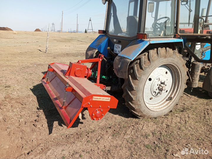 Вспашка земли фрезой плугом