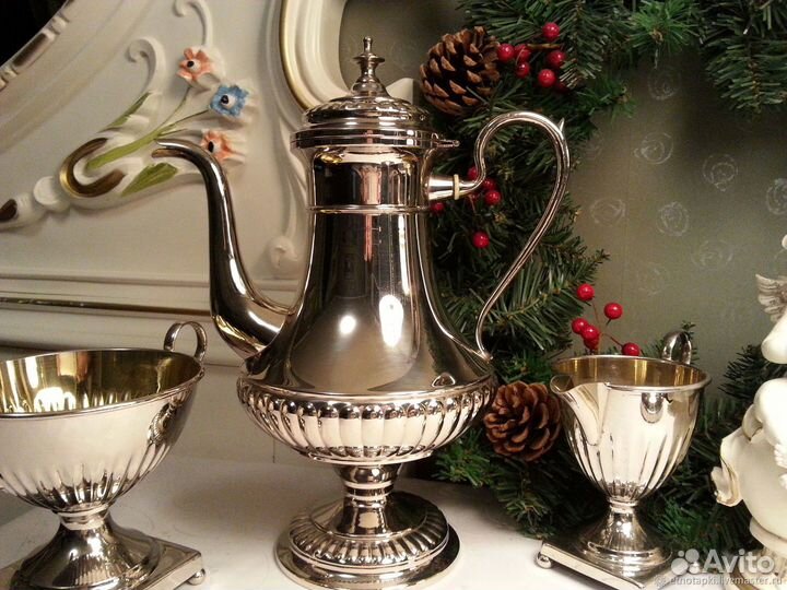 Антикварный кофейный сервиз
