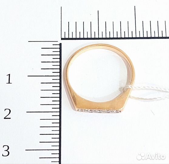 Зототая печатка с фианитом 585