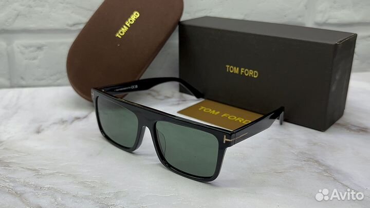 Очки Tom Ford