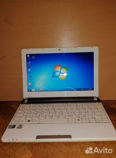 Packard Bell dot s